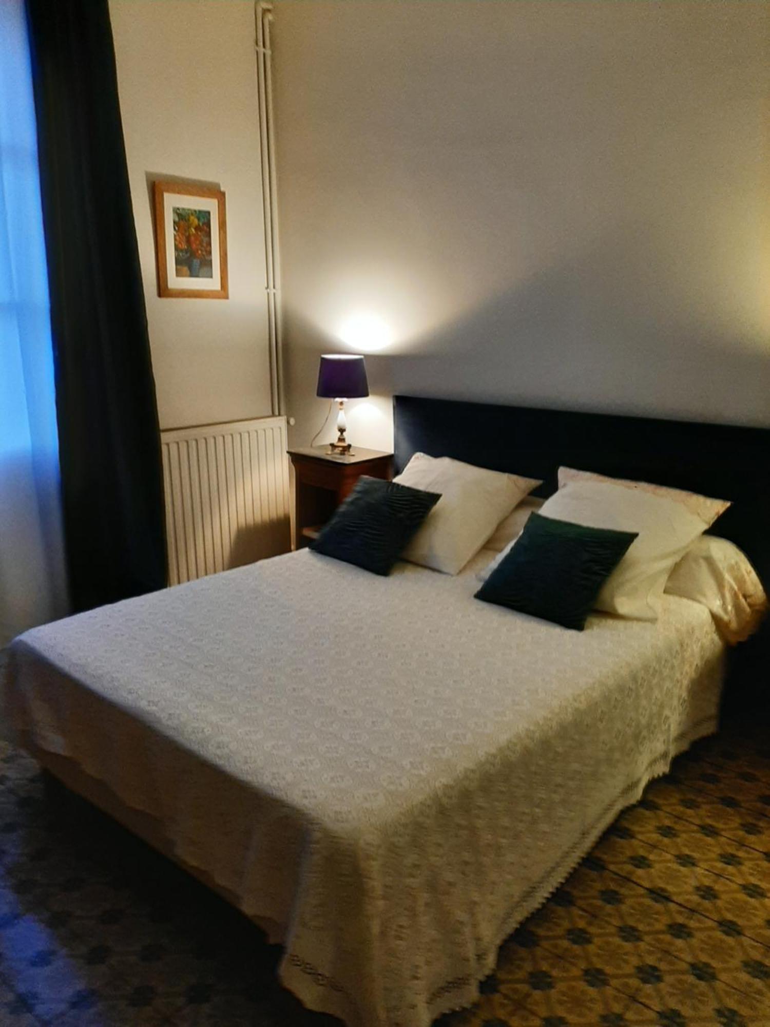 Chez Jean Villa Millas Bagian luar foto